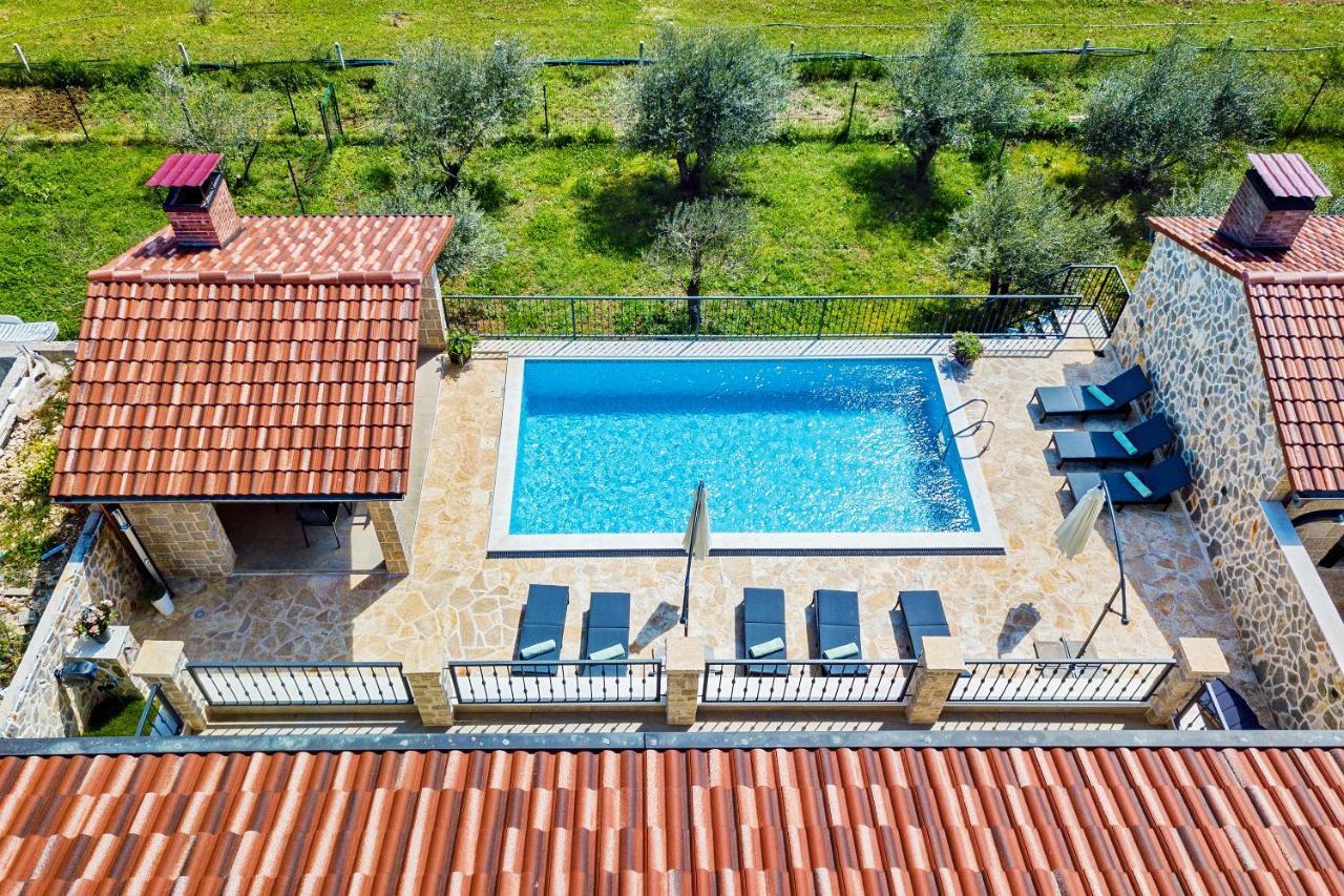 Luxury Stone Villa With Pool - Brisevo Extérieur photo