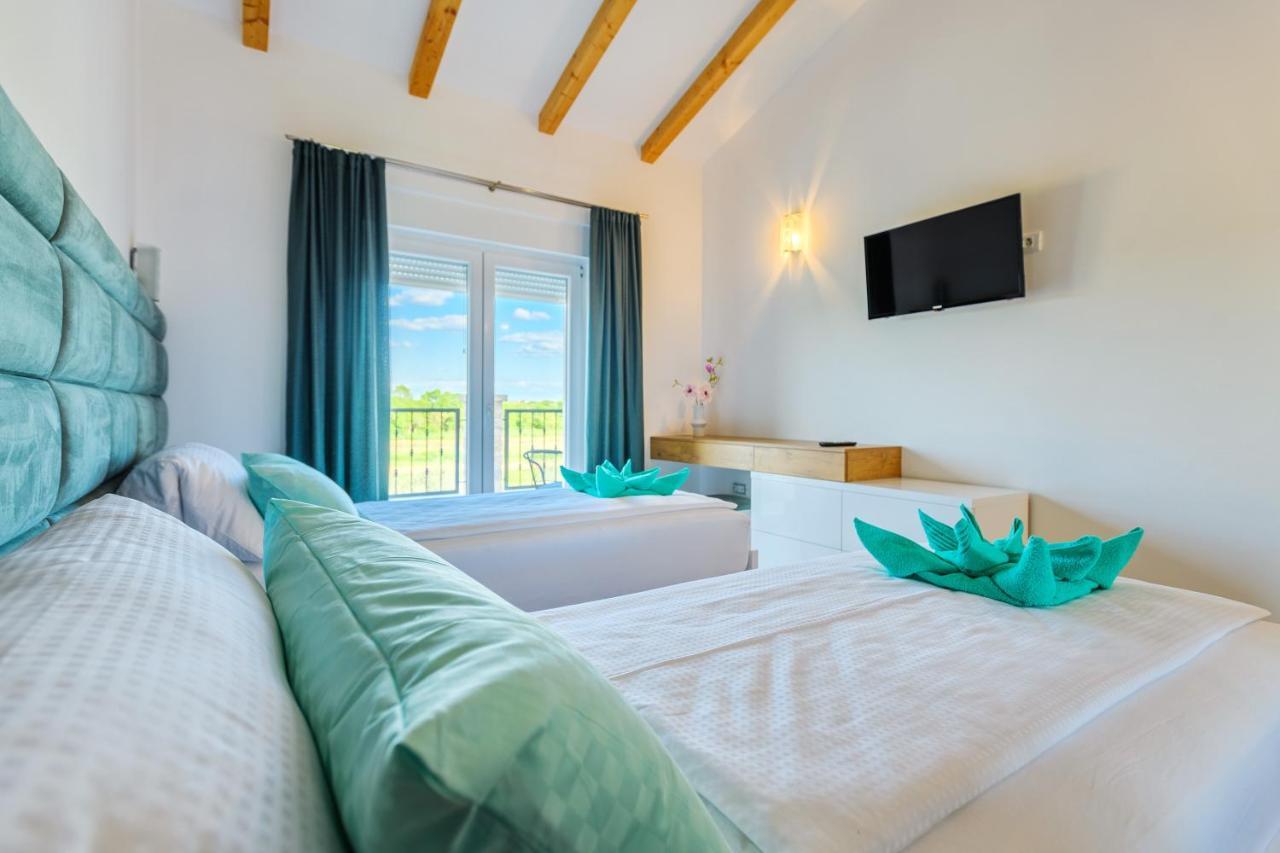Luxury Stone Villa With Pool - Brisevo Extérieur photo