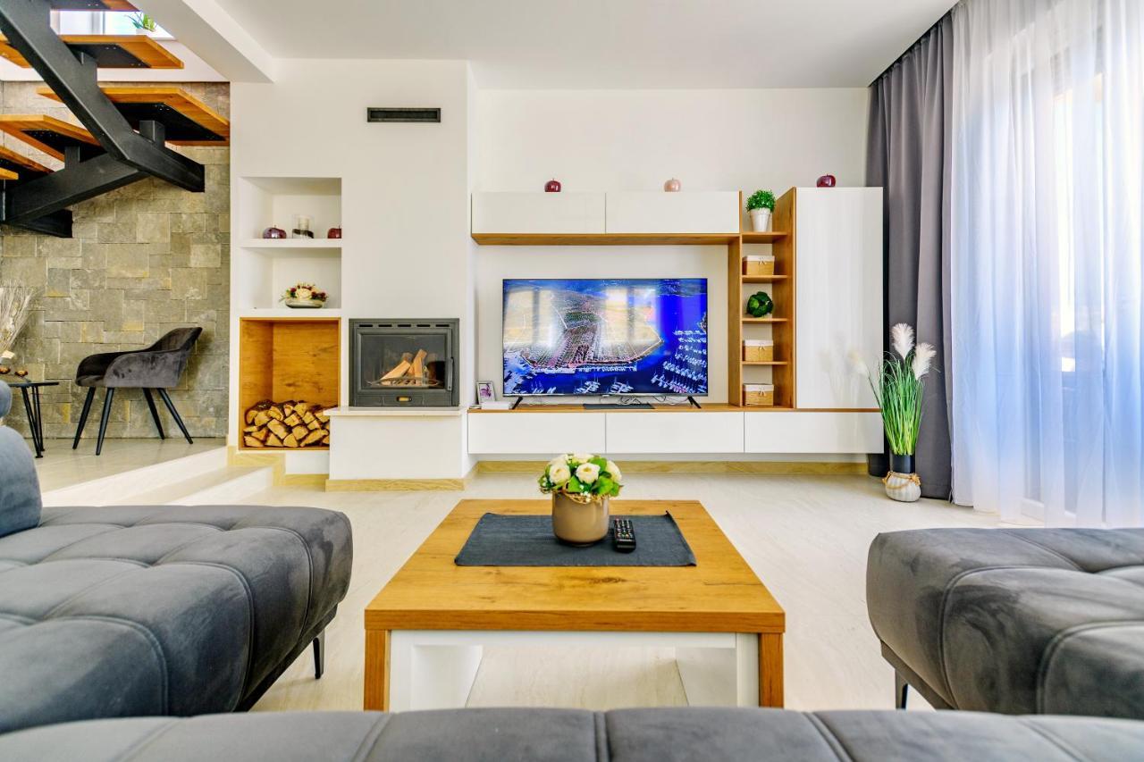 Luxury Stone Villa With Pool - Brisevo Extérieur photo